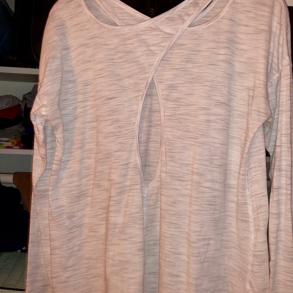 Lululemon heathered grey long sleeve